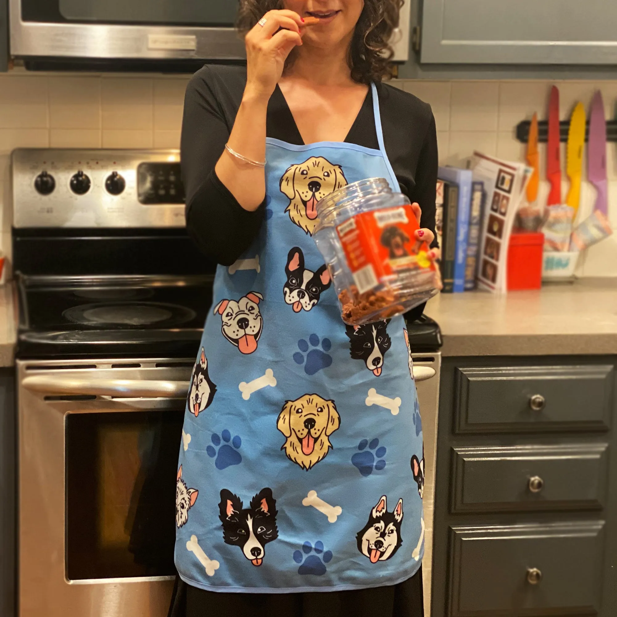 Dogs And Bones Oven Mitt   Apron