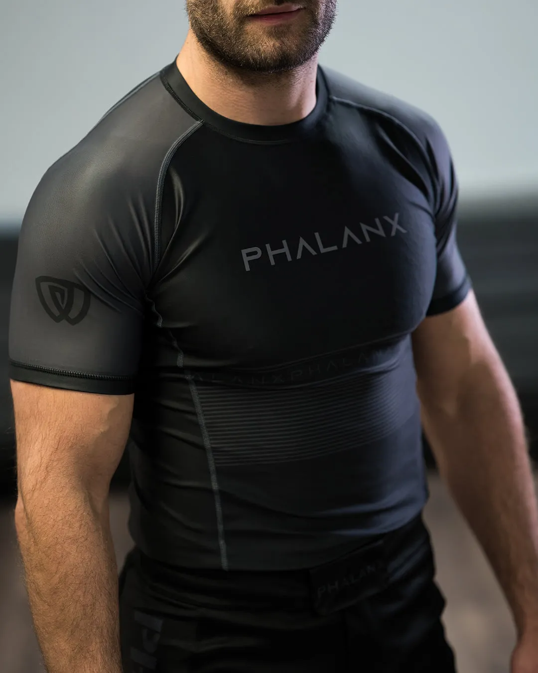 ENFORCER BLACKOUT SHORT-SLEEVE RASH GUARD