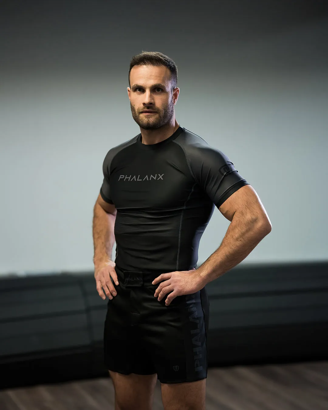 ENFORCER BLACKOUT SHORT-SLEEVE RASH GUARD