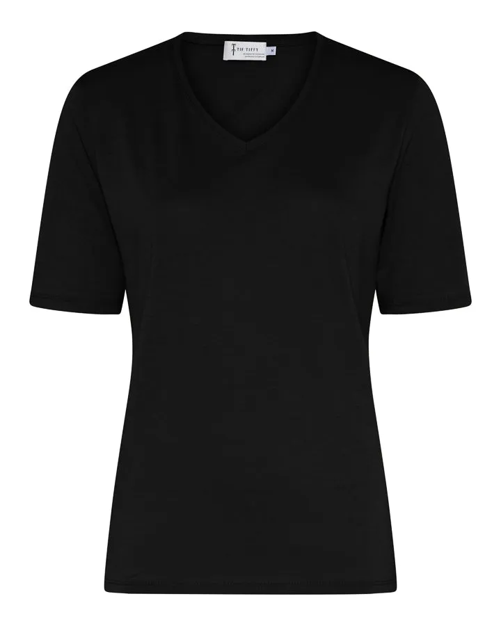 GinaTT Short Sleeve T-Shirt