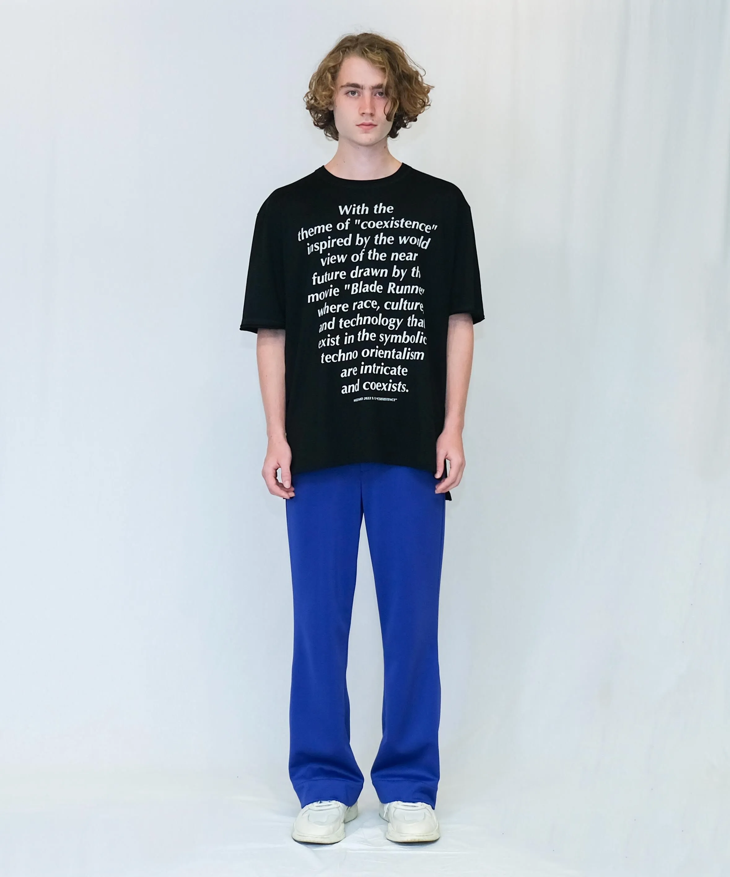 GRAPHIC T-SHIRT"SLOGAN"