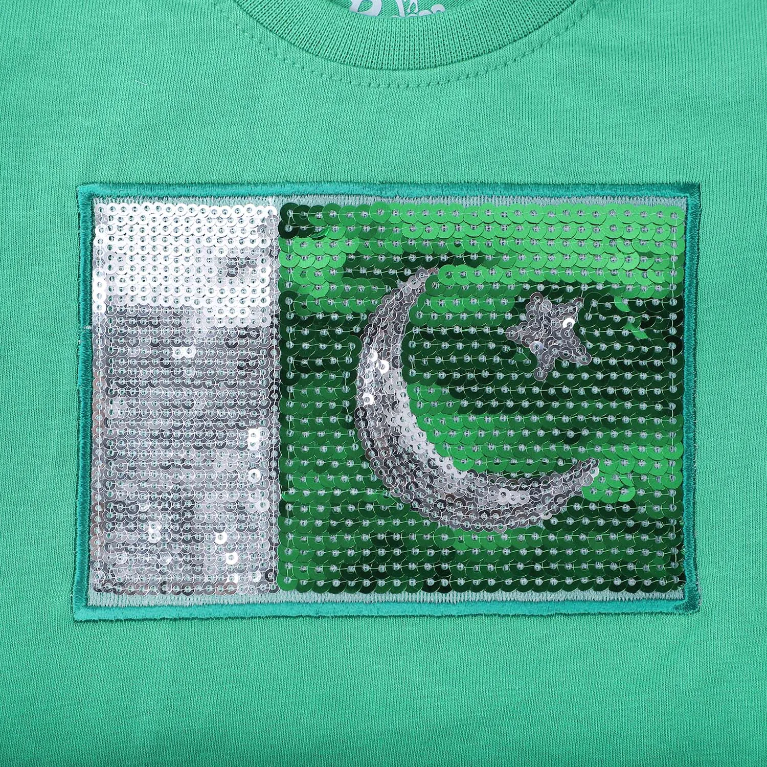 Infant Unisex T-Shirt Applique Flag-Fern Green