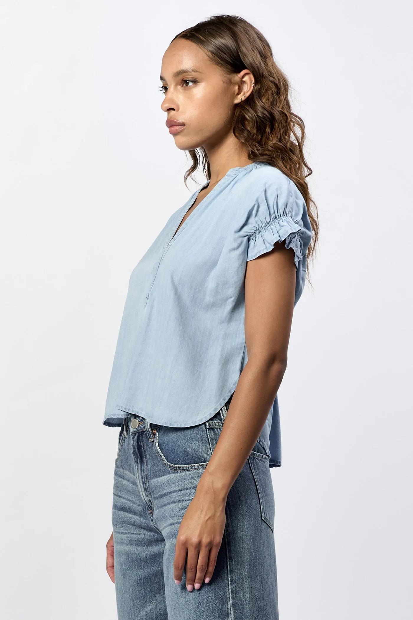 JULIA V NECK SHORT SLEEVE RELAXED FIT TOP CAROLINA BLUE