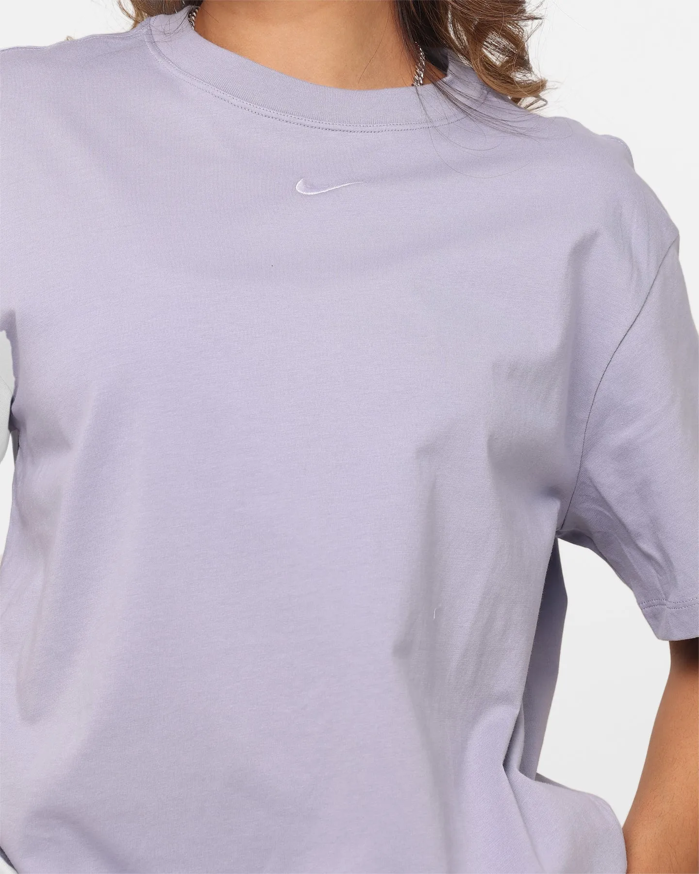Nike Women's Sportswear Essentials Boyfriend T-Shirt Indigo Haze/White