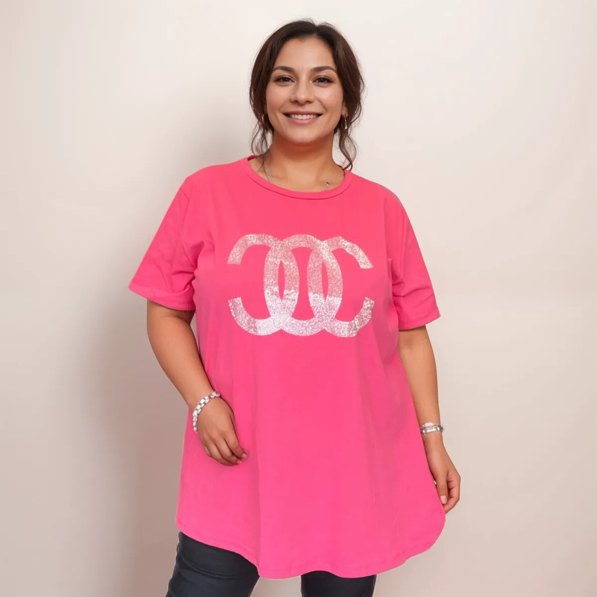 ROCKTHOSECURVES STUDDED SHORT SLEEVE COTTON T-SHIRT LONGER LENGTH