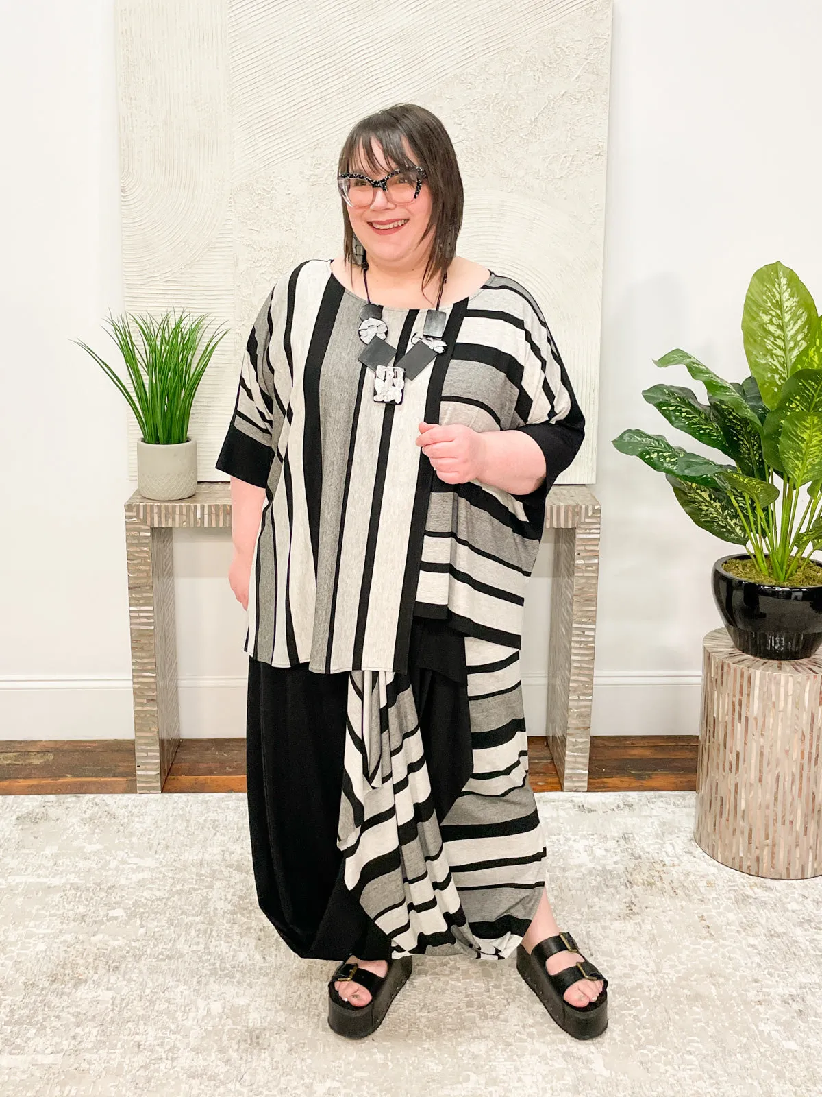 Stella Top, Black Stripe