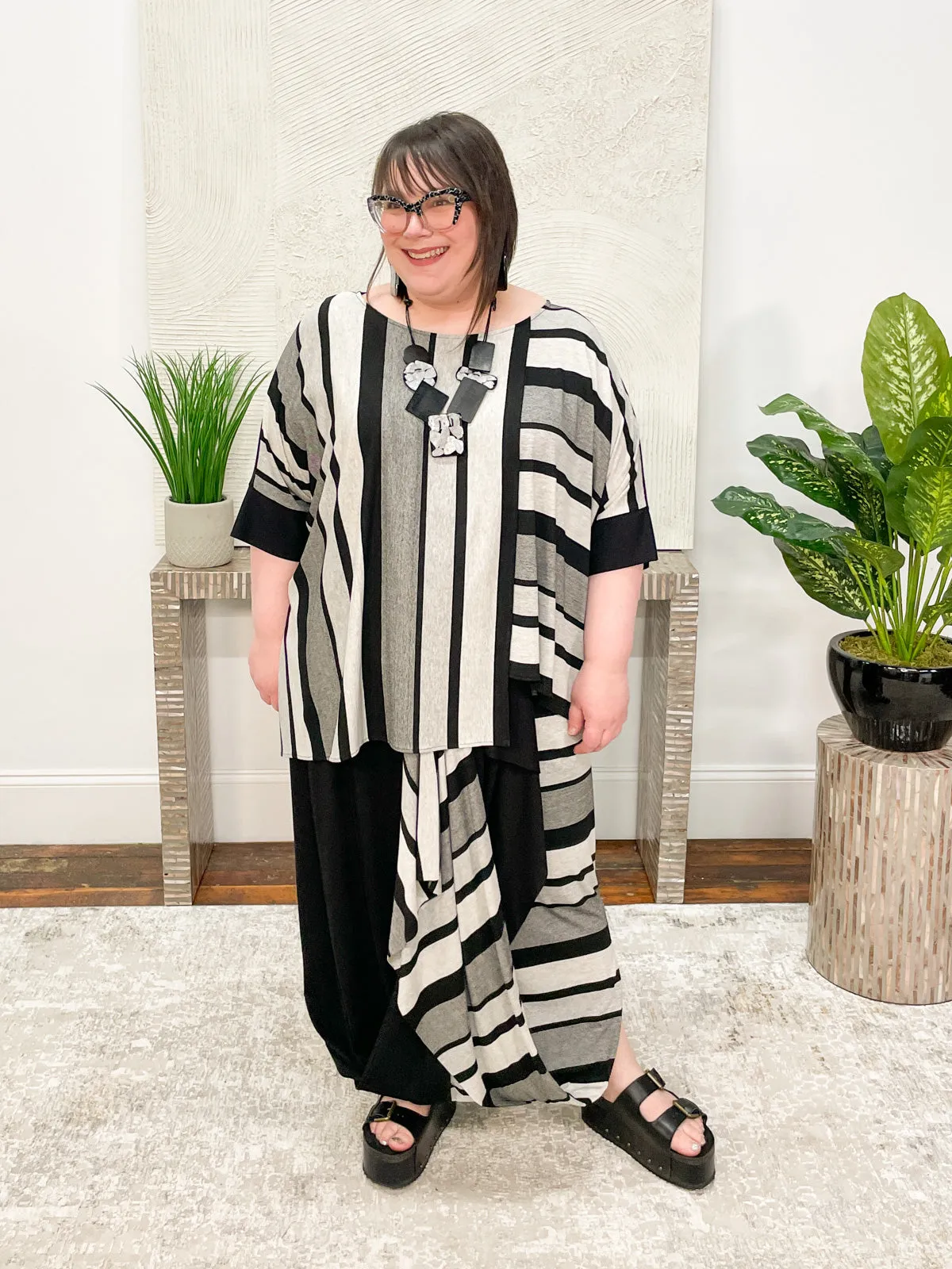 Stella Top, Black Stripe